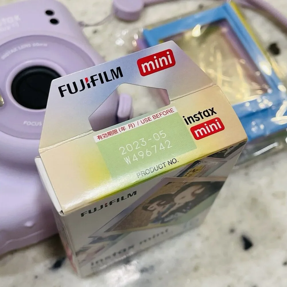 Fujifilm Instax Mini 11 Instant Camera Purple Lilac Lavender W/ Mermaid Film